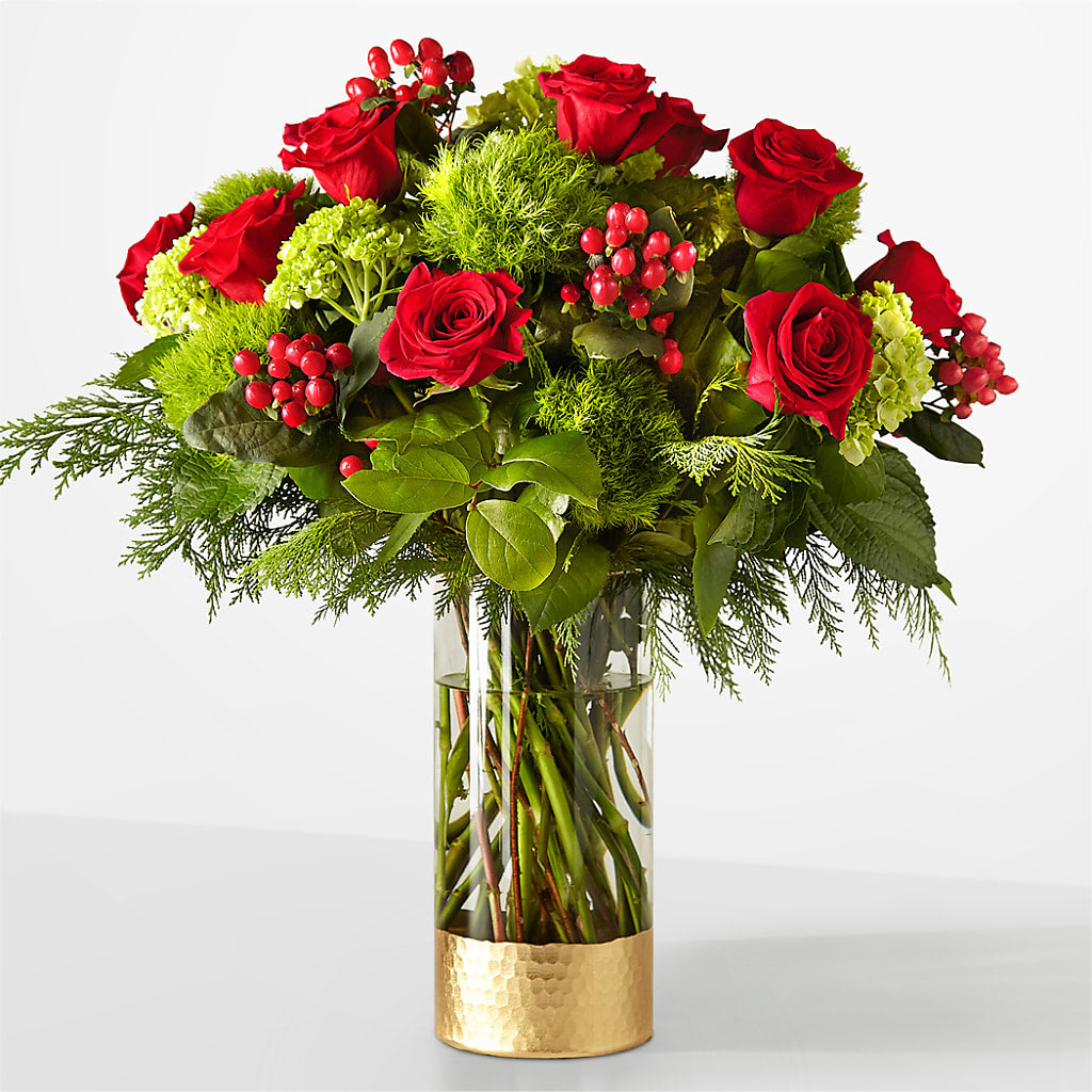 Plaid Throw Bouquet – Hirzel Brothers Greenhouse, Toledo OH