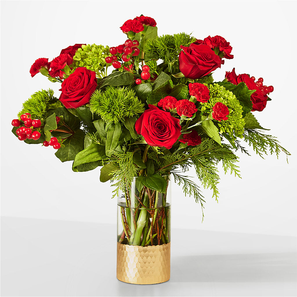 Plaid Throw Bouquet – Hirzel Brothers Greenhouse, Toledo OH
