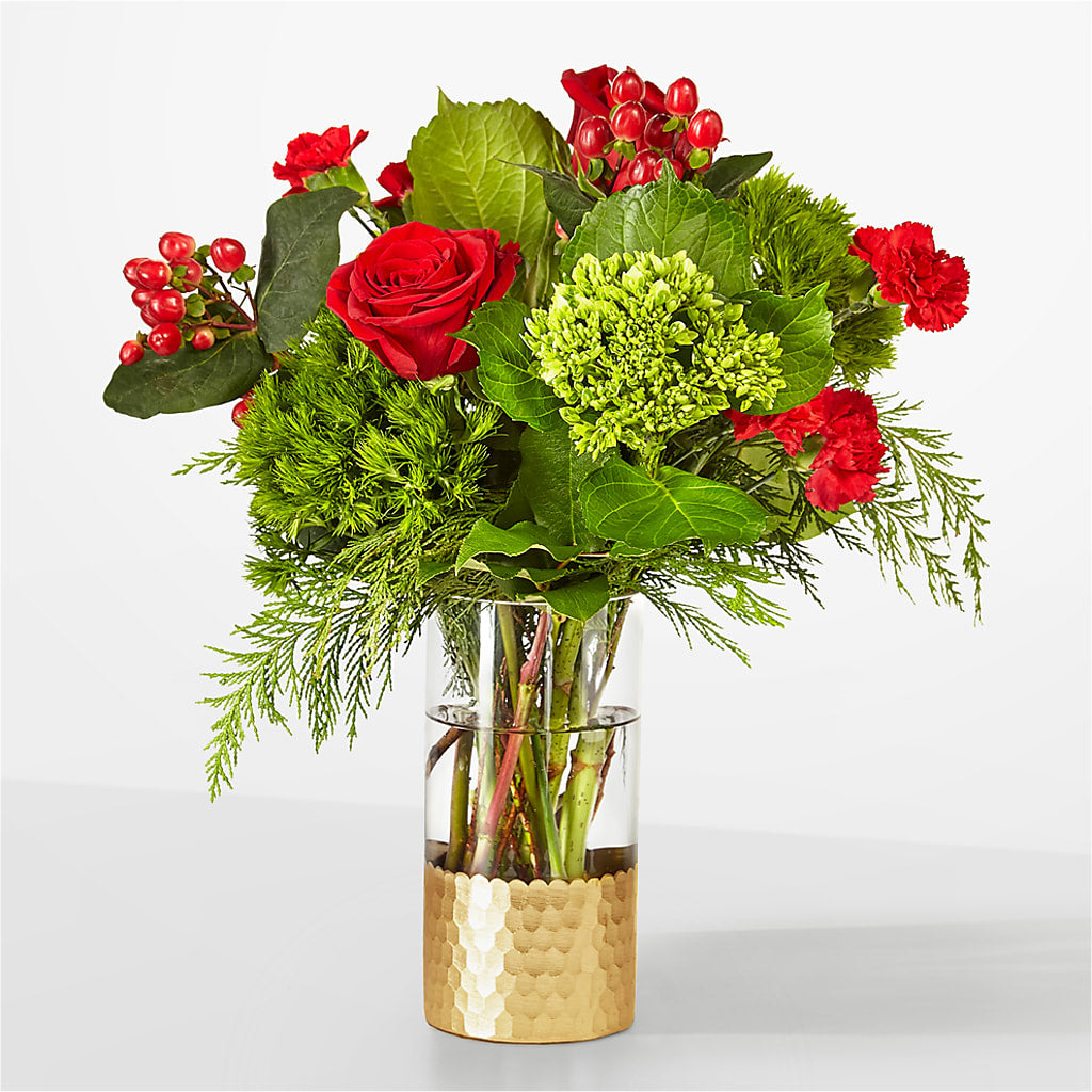 Plaid Throw Bouquet – Hirzel Brothers Greenhouse, Toledo OH