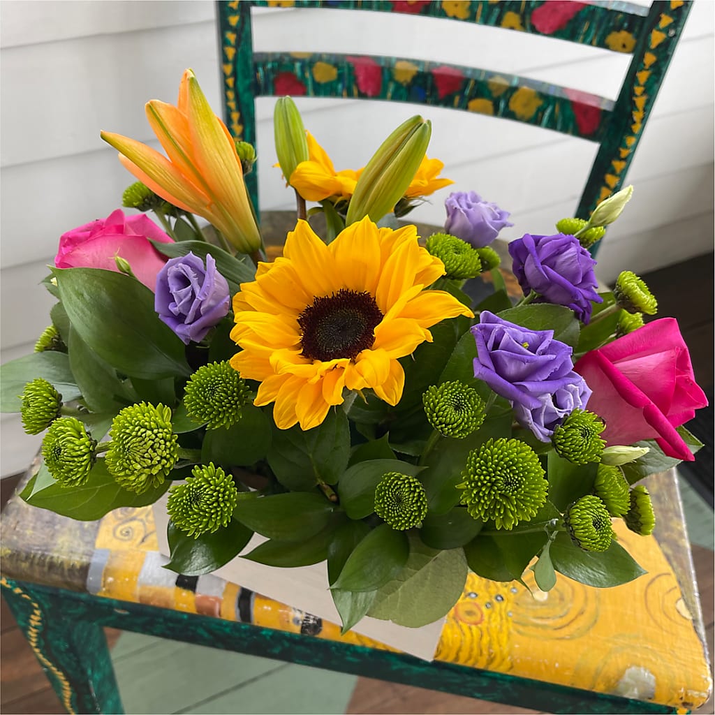 Best Day Box Bouquet – Hirzel Brothers Greenhouse, Toledo OH