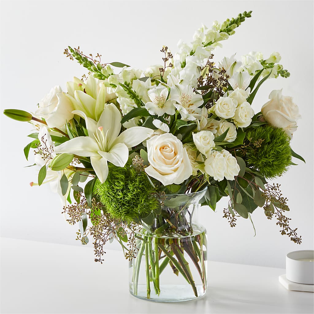 Fresh Linen Bouquet – Hirzel Brothers Greenhouse, Toledo OH