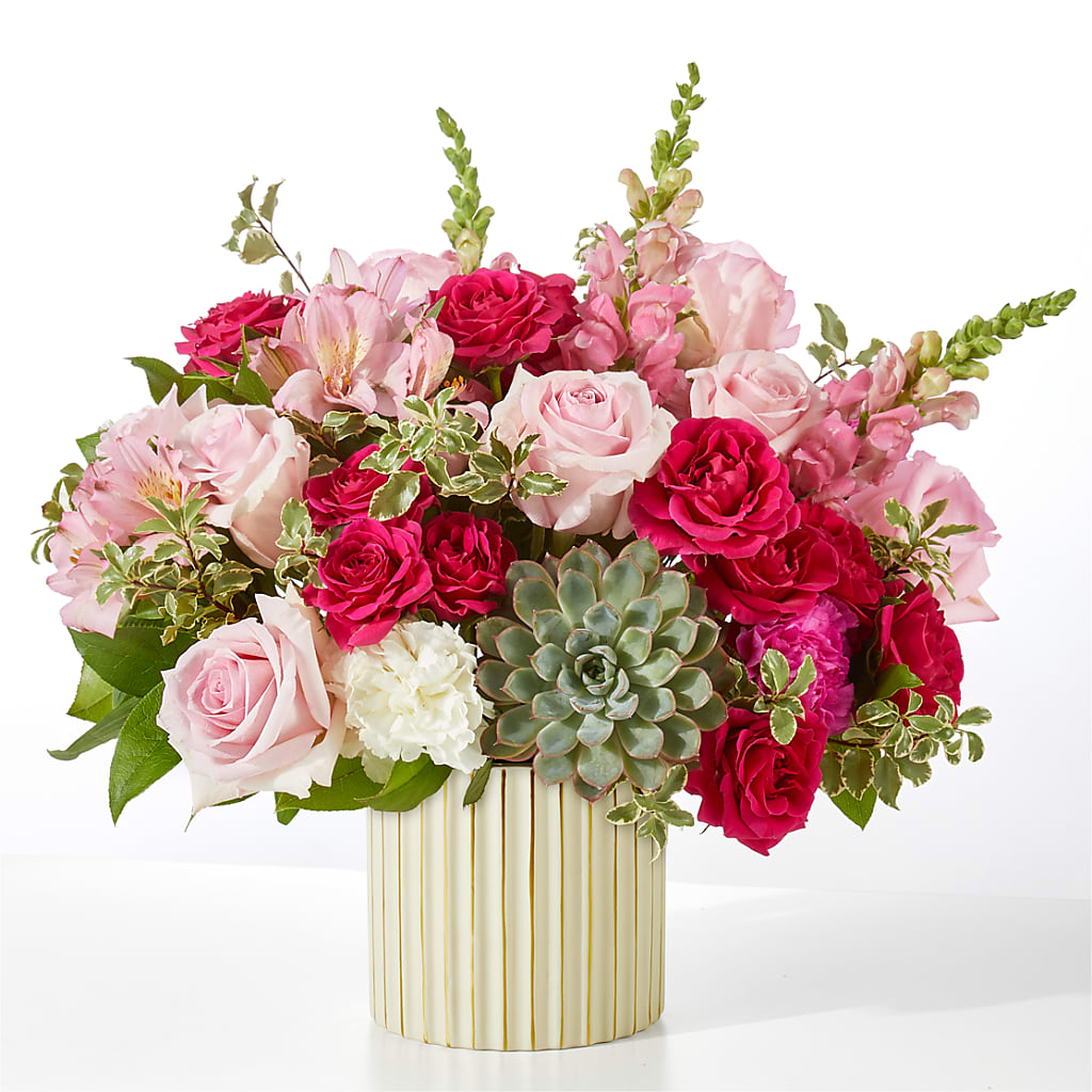 Magenta Musings Bouquet – Hirzel Brothers Greenhouse, Toledo OH