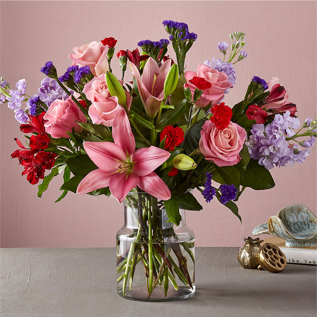 Romantique Bouquet – Hirzel Brothers Greenhouse, Toledo OH