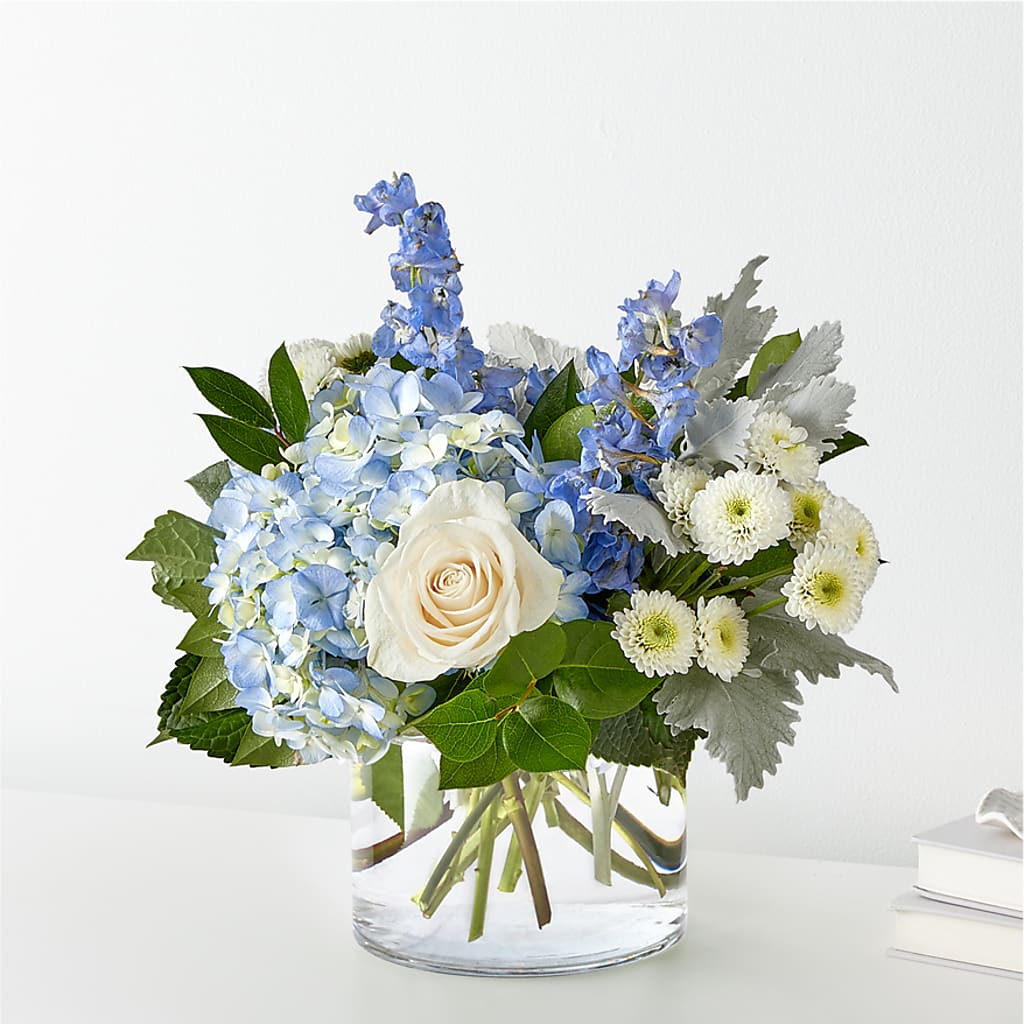 Clear Skies Bouquet – Hirzel Brothers Greenhouse, Toledo OH