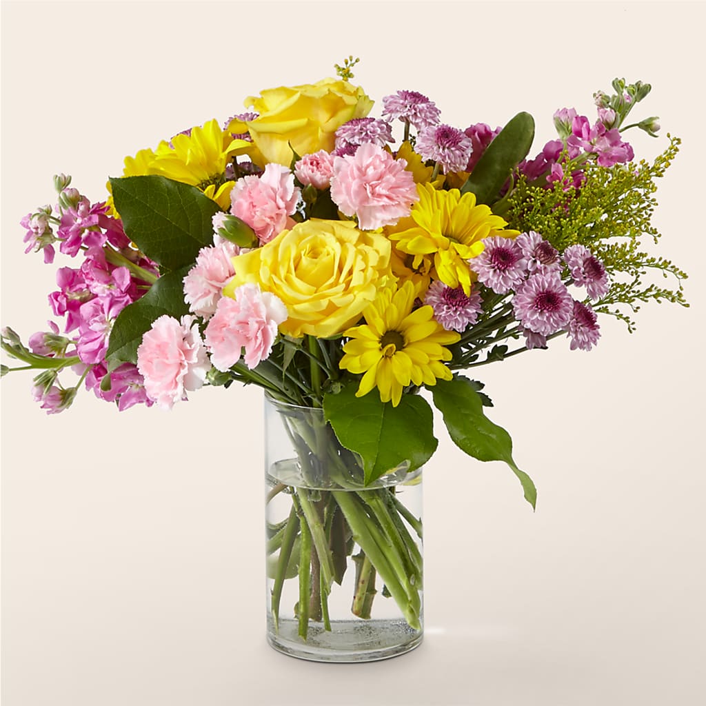 Cottagecore Bouquet – Hirzel Brothers Greenhouse, Toledo OH
