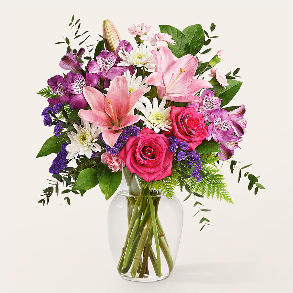 Lace & Pearls Bouquet – Hirzel Brothers Greenhouse, Toledo OH