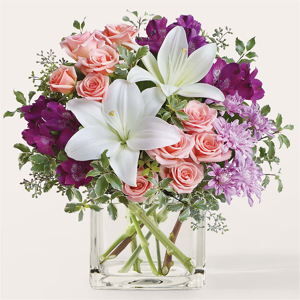 Mani Pedi Bouquet – Hirzel Brothers Greenhouse, Toledo OH
