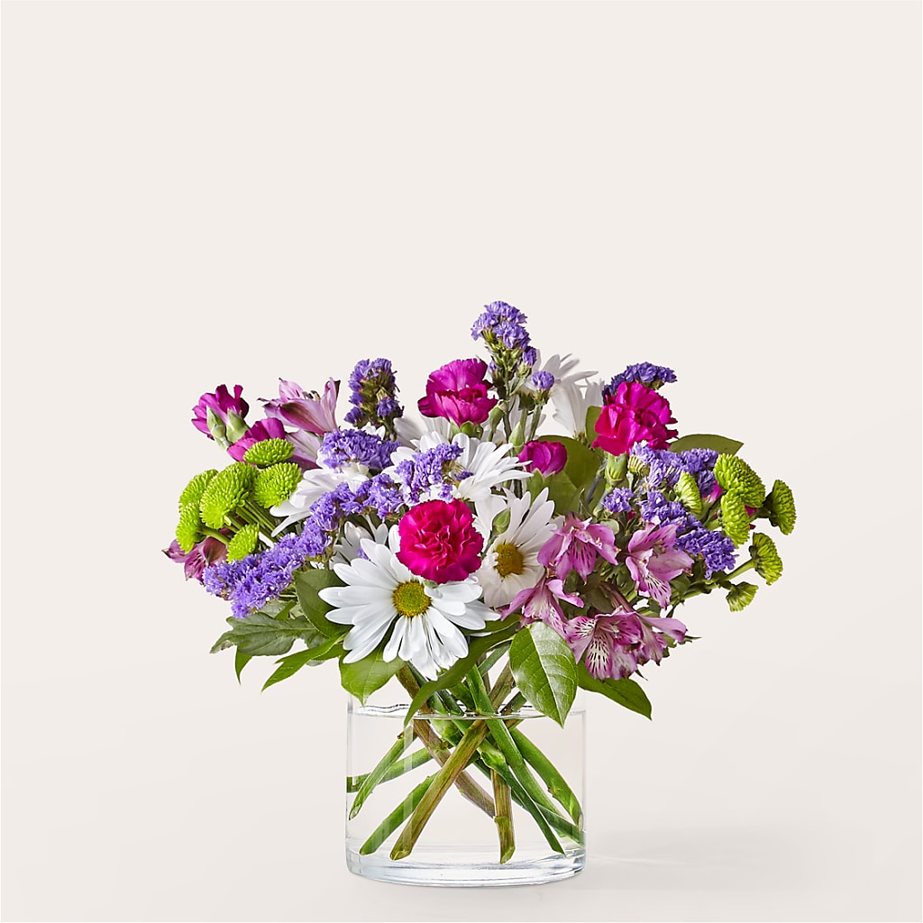 Wild Berry Bouquet – Hirzel Brothers Greenhouse, Toledo OH