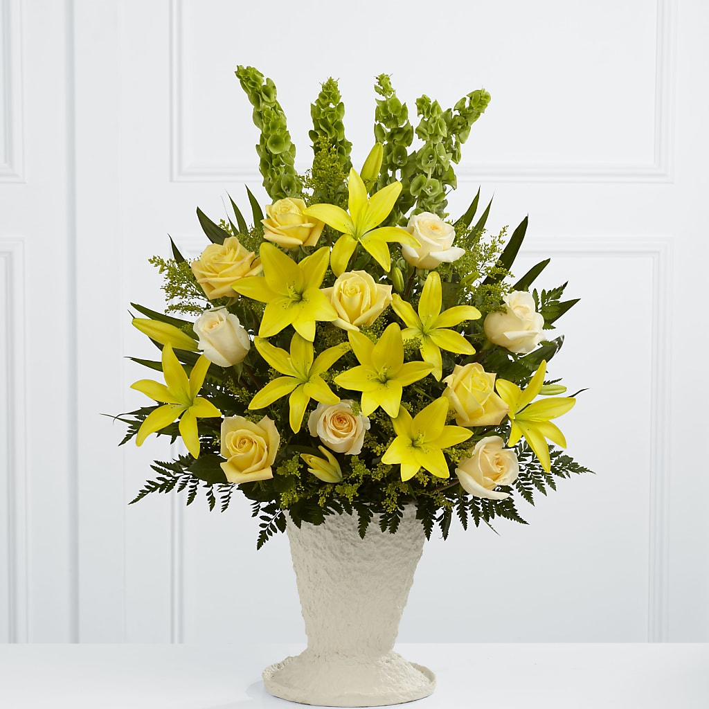 Golden Memories Arrangement – Hirzel Brothers Greenhouse, Toledo OH