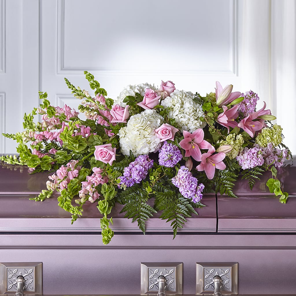 Life's Gratitude Casket Spray – Hirzel Brothers Greenhouse, Toledo OH