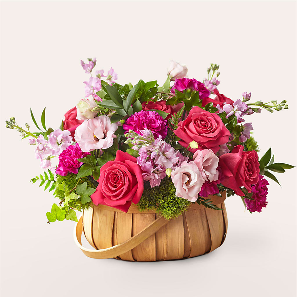 Radiance in Bloom Basket – Hirzel Brothers Greenhouse, Toledo OH