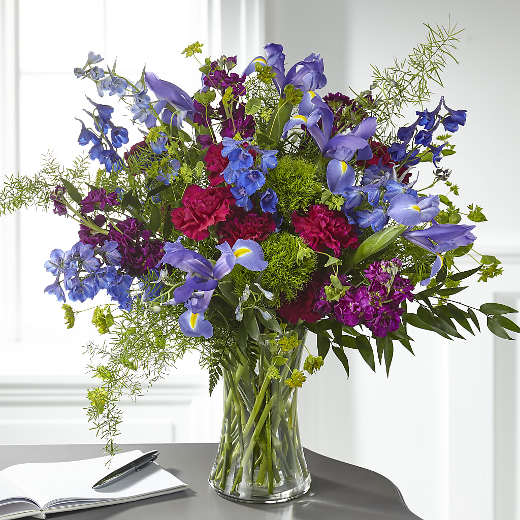 Giving Grace Bouquet – Hirzel Brothers Greenhouse, Toledo OH
