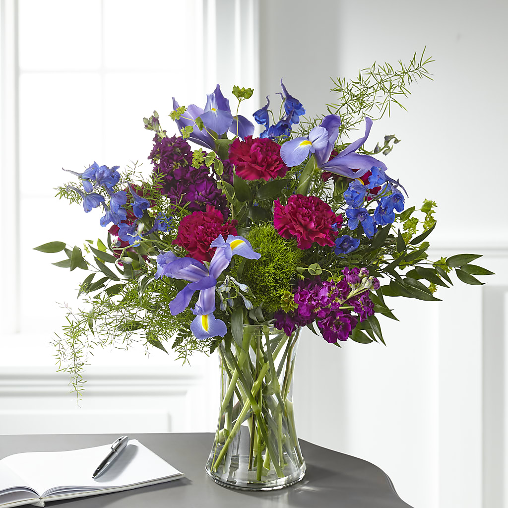 Giving Grace Bouquet – Hirzel Brothers Greenhouse, Toledo OH