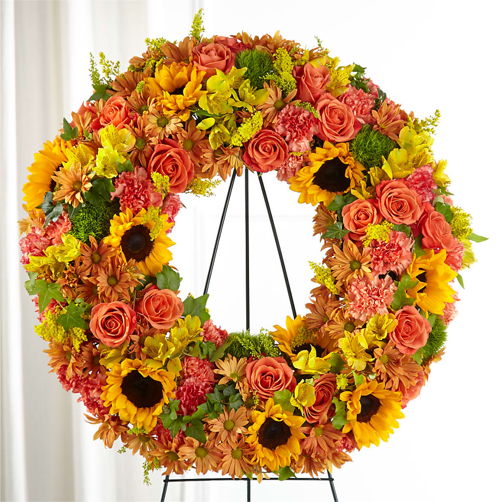 Autumnal Memories Wreath (Standard) – Hirzel Brothers Greenhouse, Toledo OH