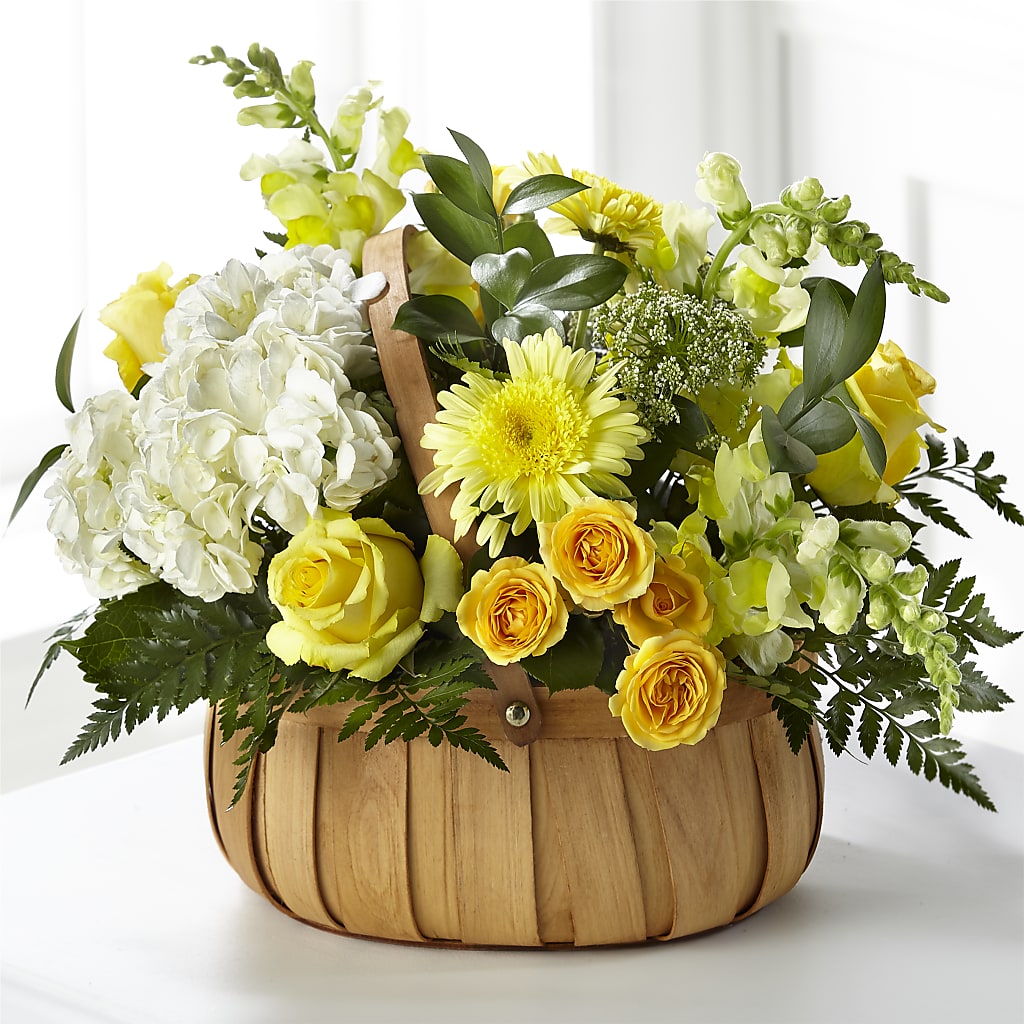 Rustic Remembrance Basket – Hirzel Brothers Greenhouse, Toledo OH
