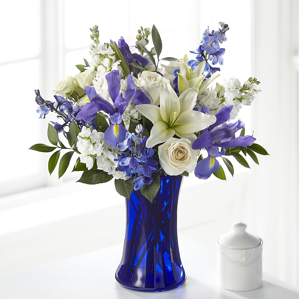 Calming Comfort Bouquet – Hirzel Brothers Greenhouse, Toledo OH