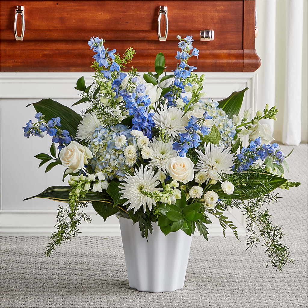 Everlasting Memories Floor Basket – Hirzel Brothers Greenhouse, Toledo OH
