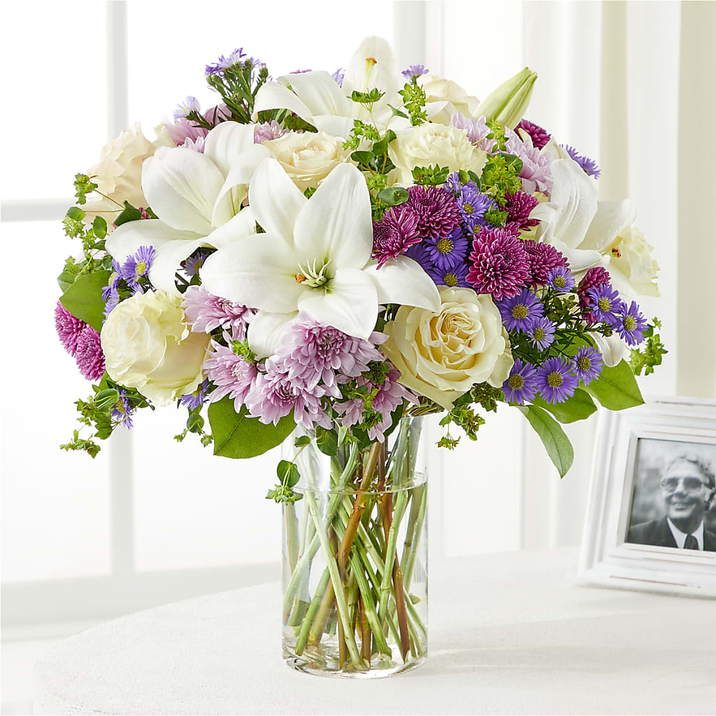 Wishing Peace Bouquet – Hirzel Brothers Greenhouse, Toledo OH