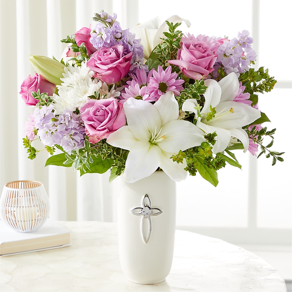 Sacred Space Bouquet – Hirzel Brothers Greenhouse, Toledo OH