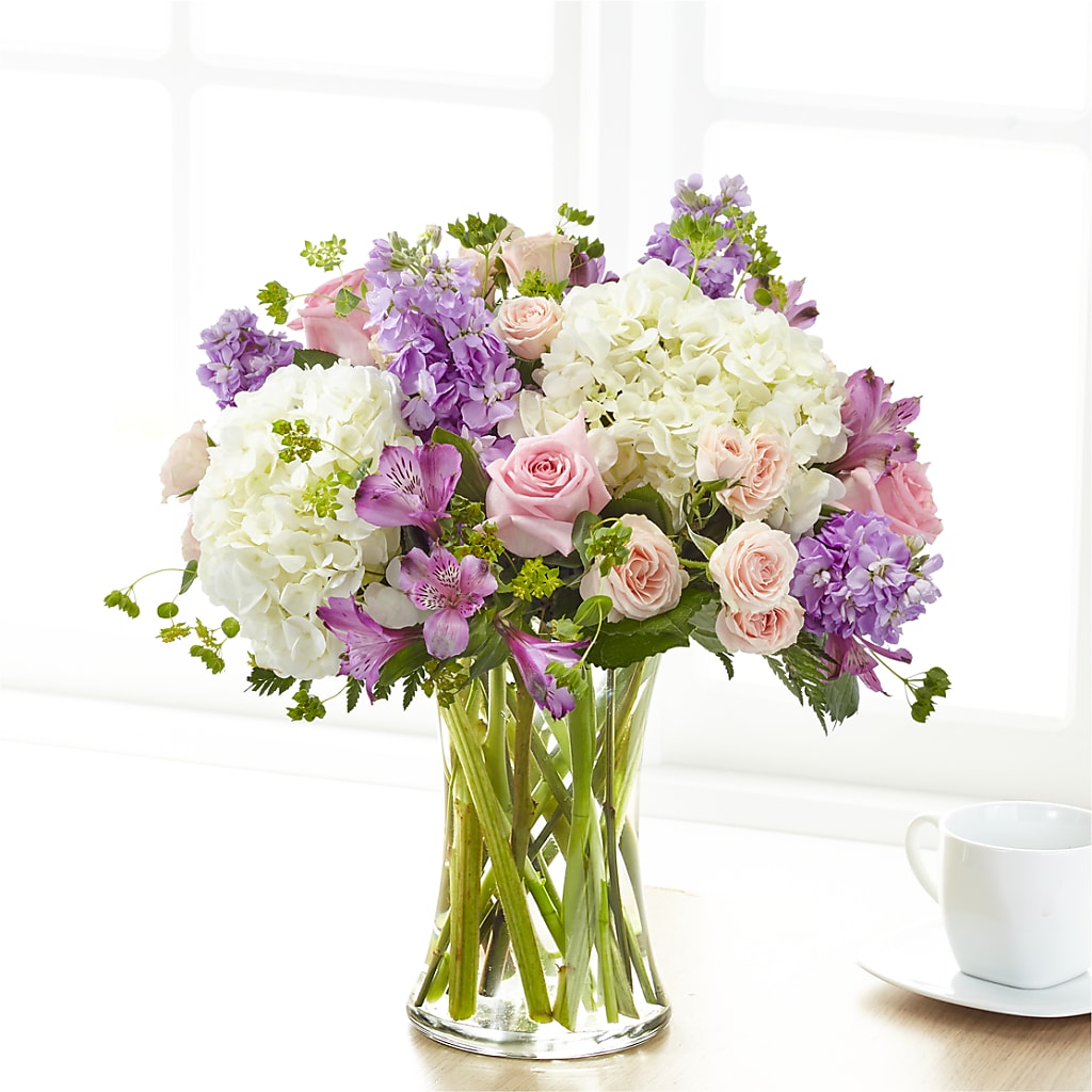 Shared Sentiment Bouquet – Hirzel Brothers Greenhouse, Toledo OH