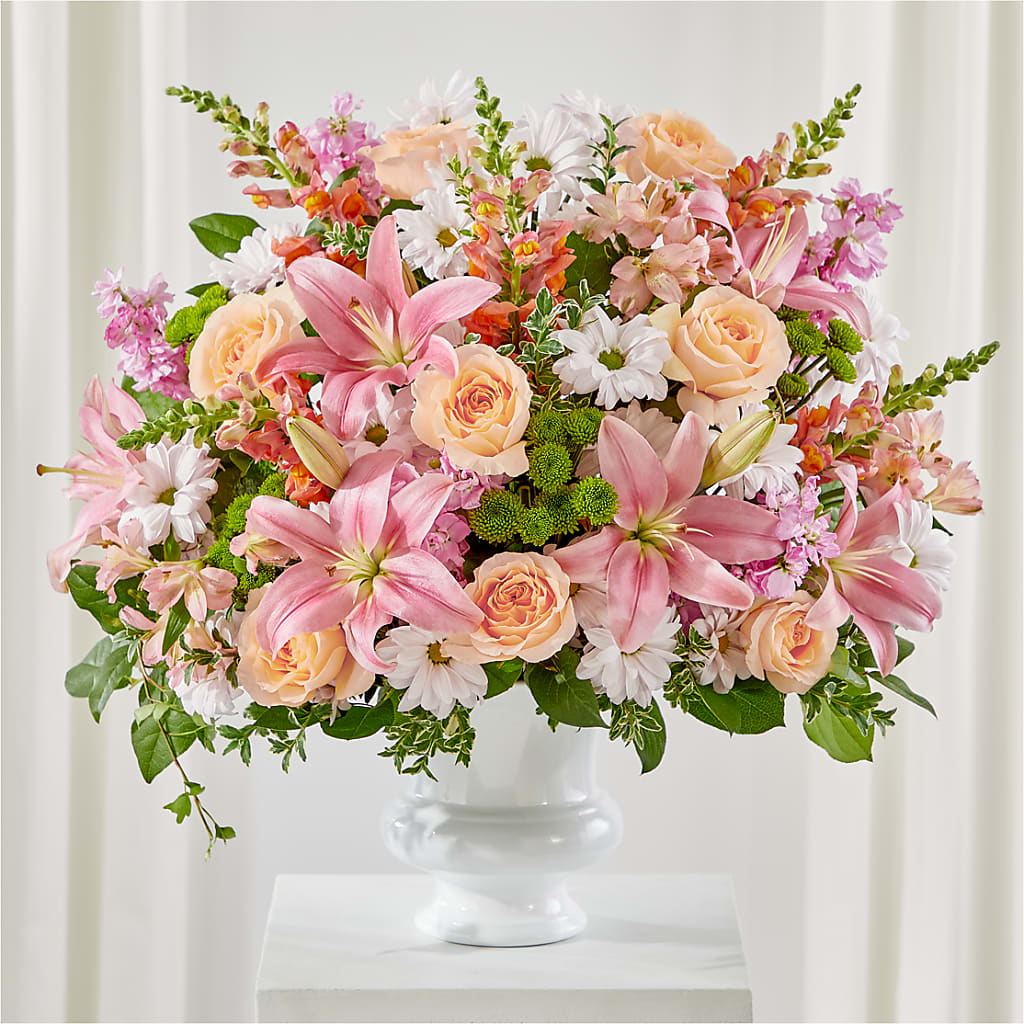 Heartfelt Gesture Urn Arrangement – Hirzel Brothers Greenhouse, Toledo OH