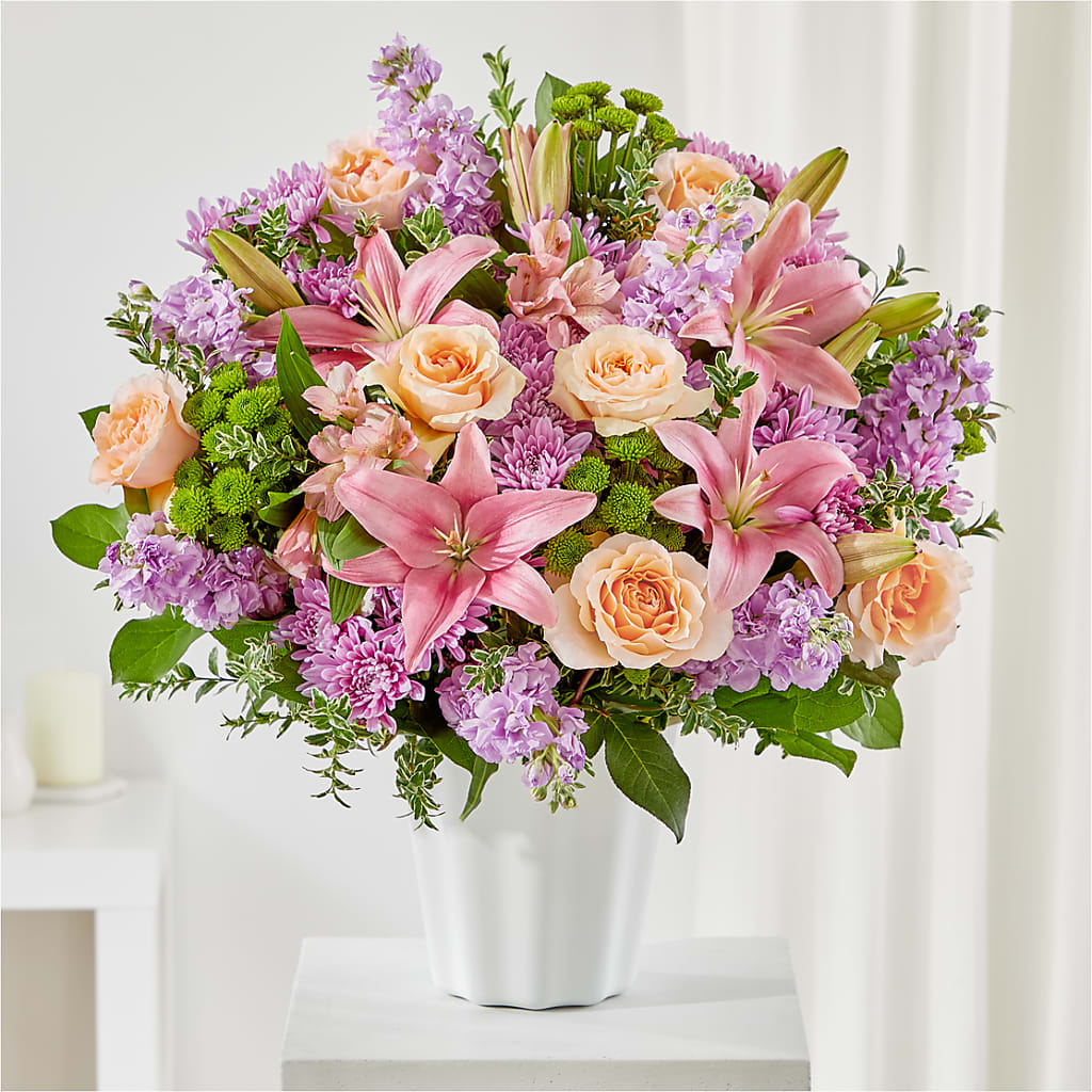 Supportive Embrace Tabletop Basket – Hirzel Brothers Greenhouse, Toledo OH