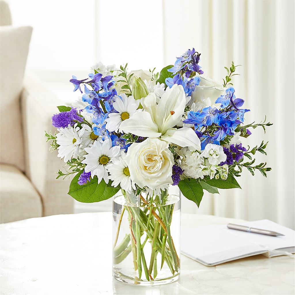 Soothing Scents Bouquet – Hirzel Brothers Greenhouse, Toledo OH