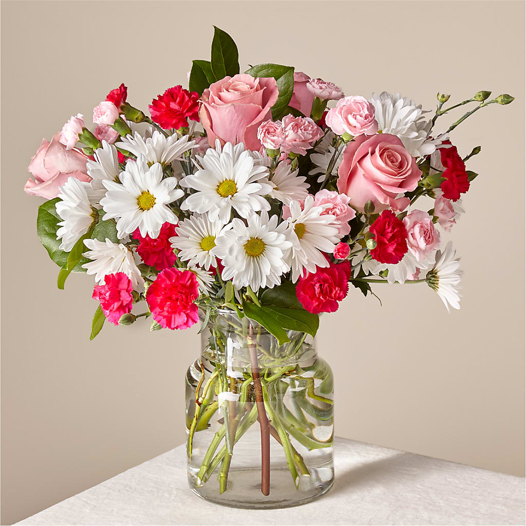 Sweet Surprises® Bouquet – Hirzel Brothers Greenhouse, Toledo OH