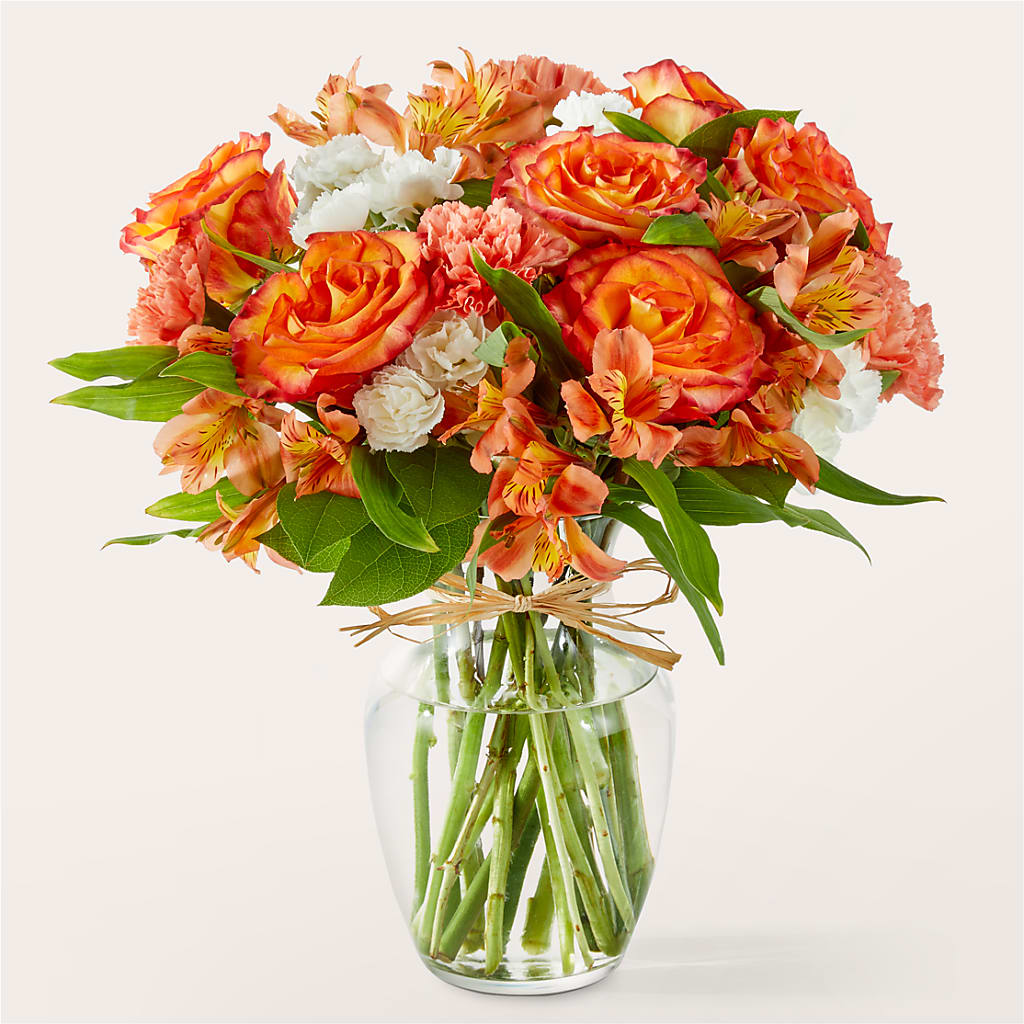 Apricot Glow Bouquet – Hirzel Brothers Greenhouse, Toledo OH