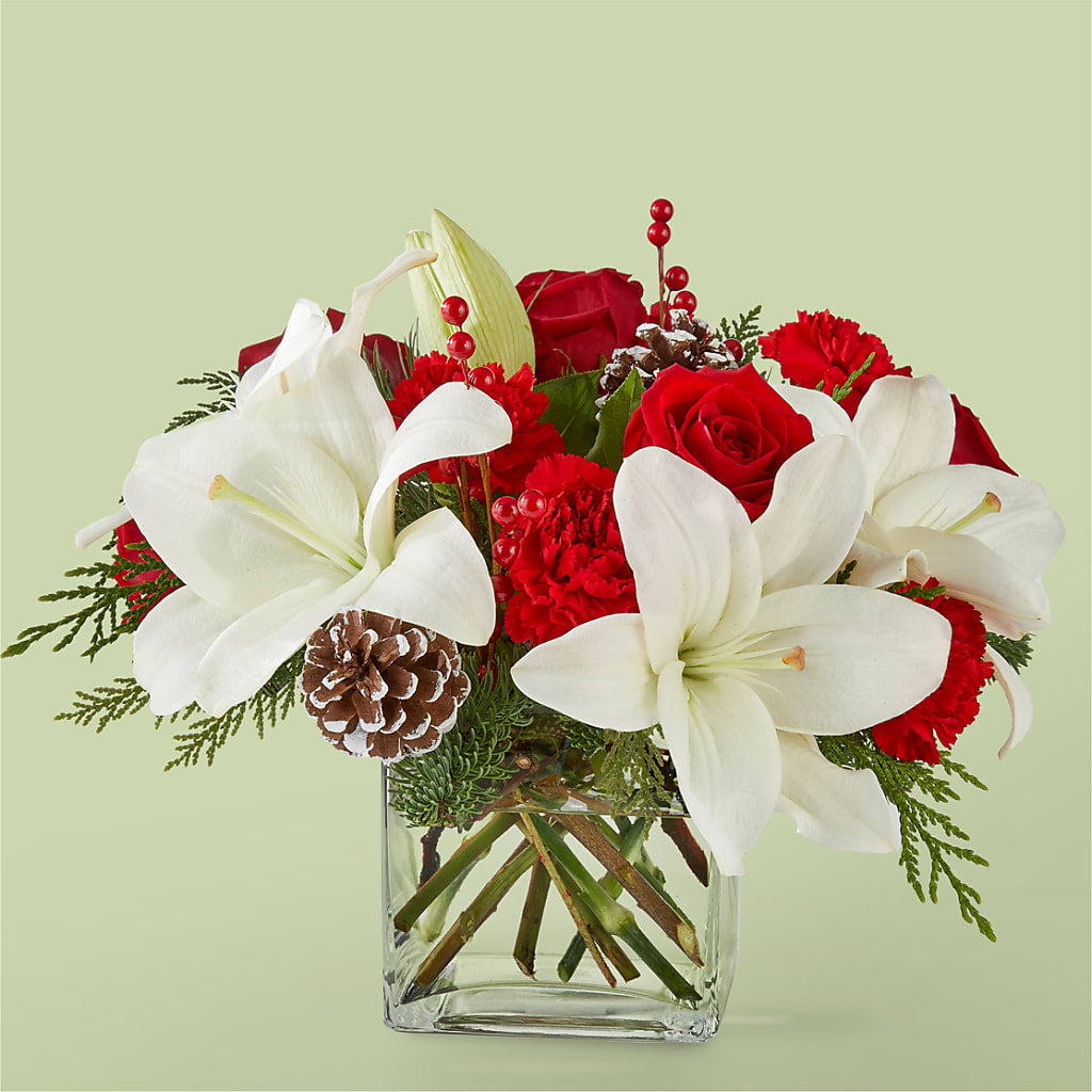 Glistening Icicles Bouquet – Hirzel Brothers Greenhouse, Toledo OH