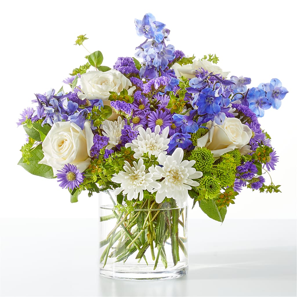 Genuine Gestures Bouquet – Hirzel Brothers Greenhouse, Toledo OH