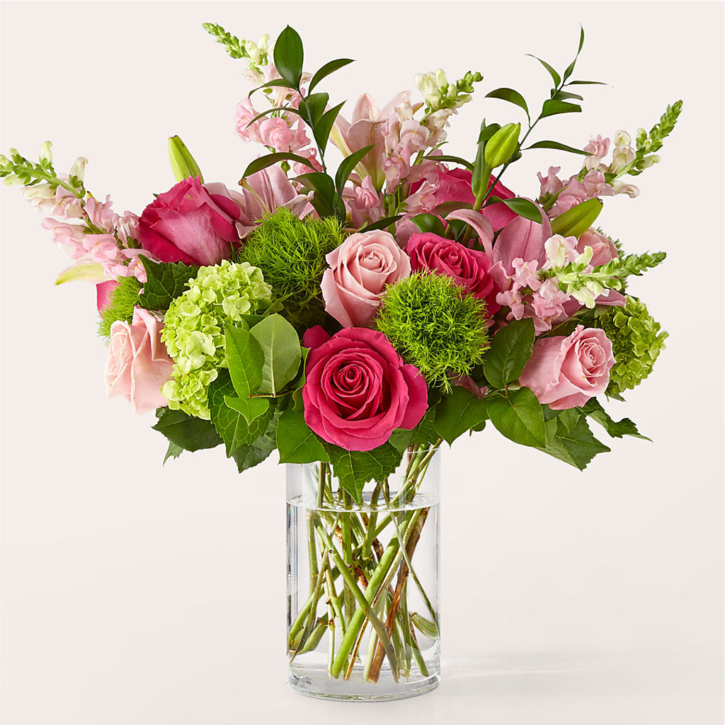 Fit for a Queen Luxury Bouquet – Hirzel Brothers Greenhouse, Toledo OH