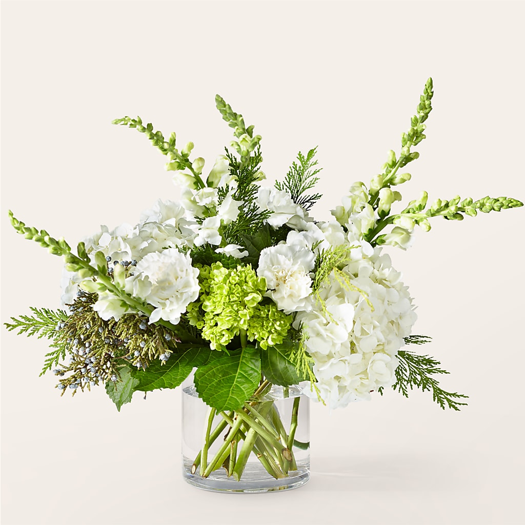 Marshmallows on Top Bouquet – Hirzel Brothers Greenhouse, Toledo OH