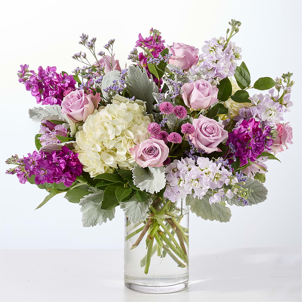 Empress Bouquet – Hirzel Brothers Greenhouse, Toledo OH