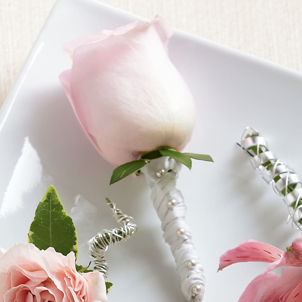 Pink Rose Boutonniere – Hirzel Brothers Greenhouse, Toledo OH