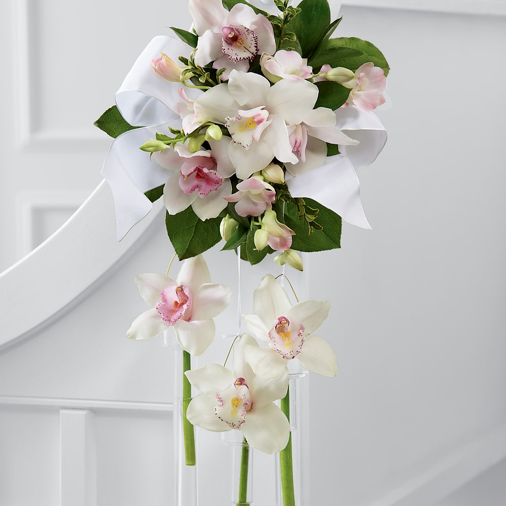 Perfect Entrance Pew Arrangement – Hirzel Brothers Greenhouse, Toledo OH