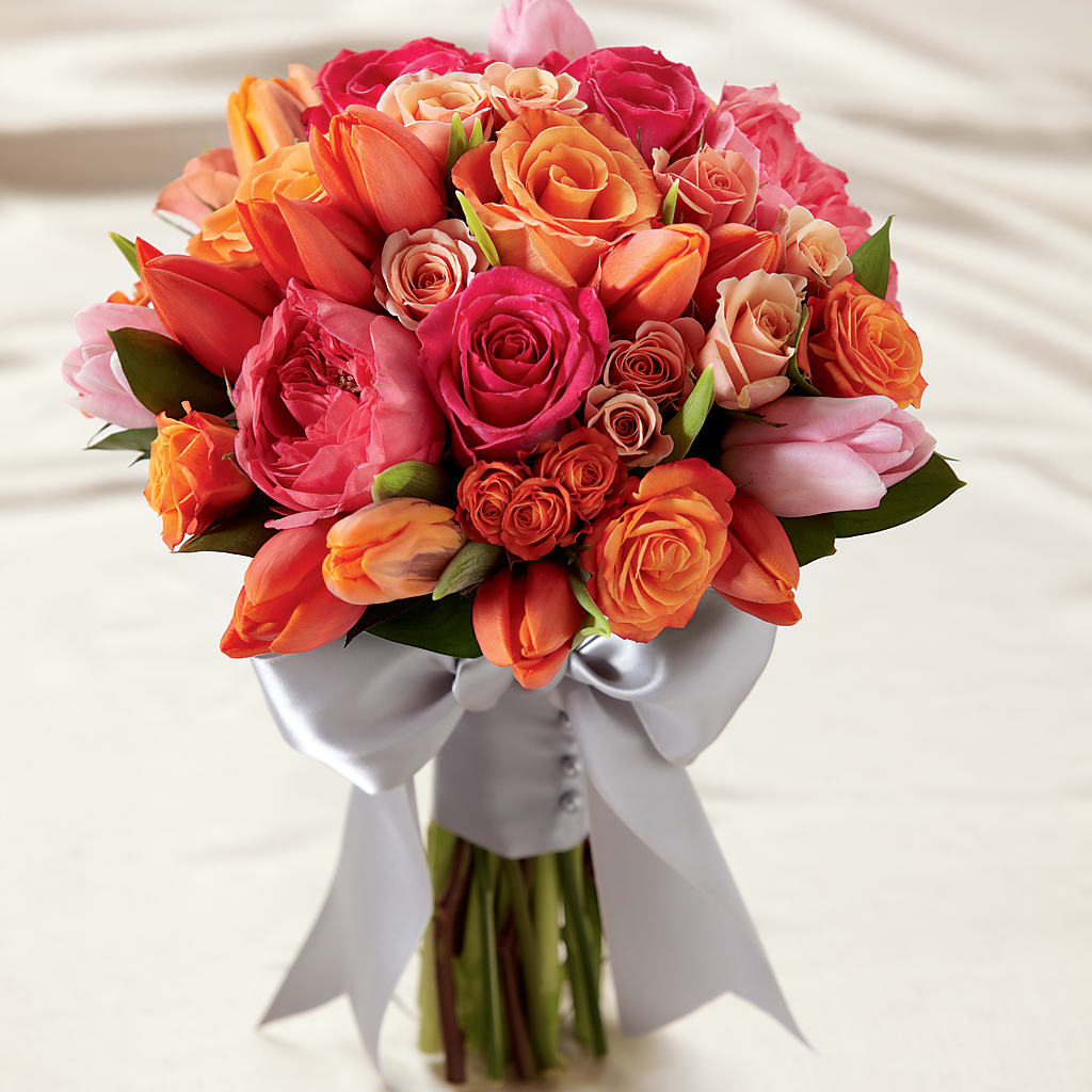 Sunset Dream Bouquet – Hirzel Brothers Greenhouse, Toledo OH