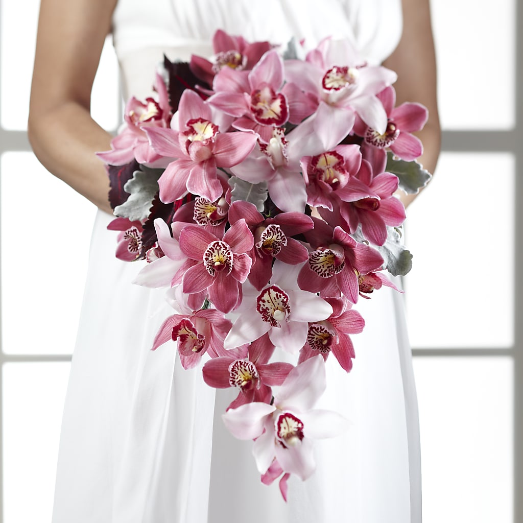 Pink Mink Bouquet – Hirzel Brothers Greenhouse, Toledo OH