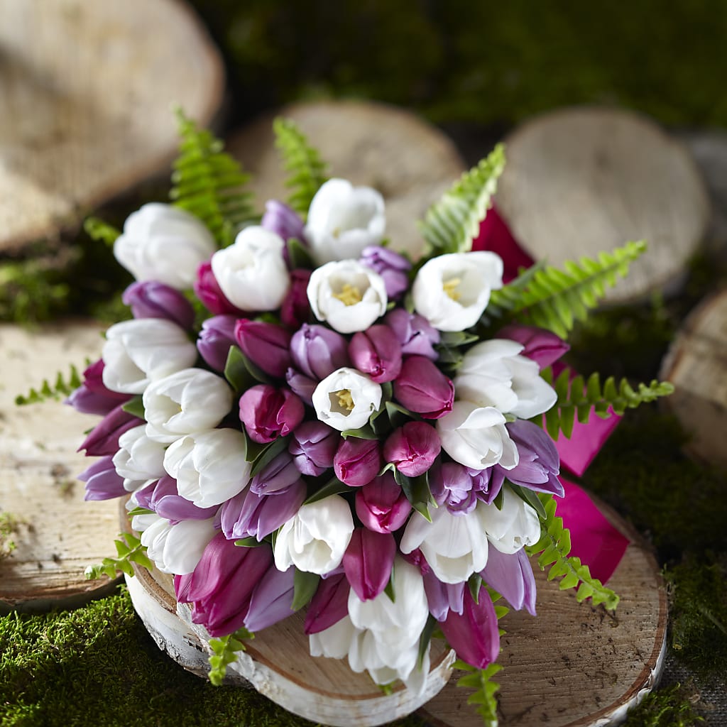 Steal My Heart Bouquet – Hirzel Brothers Greenhouse, Toledo OH