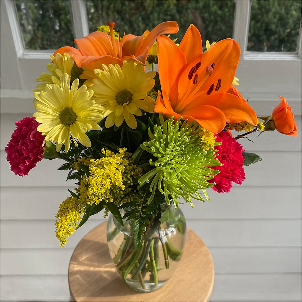 Bold & Bright – A Florist Original –  Hirzel Brothers Greenhouse, Toledo OH