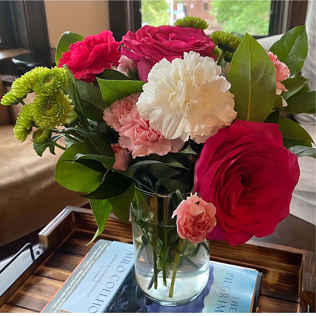 Sweet & Pretty Bouquet –  Hirzel Brothers Greenhouse, Toledo OH