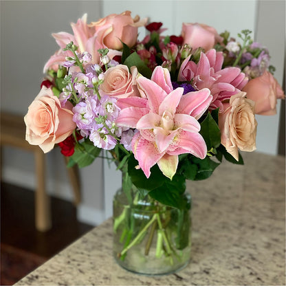 Romantique Bouquet –  Hirzel Brothers Greenhouse, Toledo OH