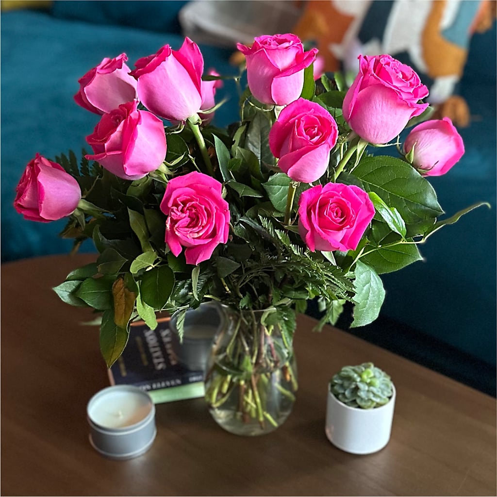 Long Stem Pink Rose Bouquet –  Hirzel Brothers Greenhouse, Toledo OH