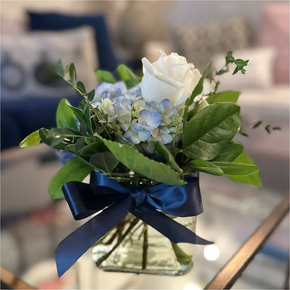 Sky Blue Delight Bouquet –  Hirzel Brothers Greenhouse, Toledo OH