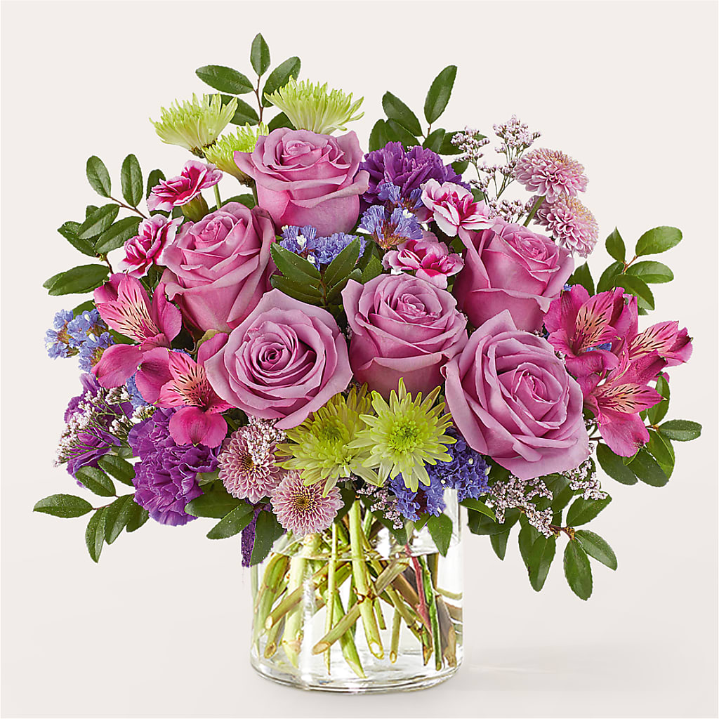 Glass Half Full Bouquet –  Hirzel Brothers Greenhouse, Toledo OH