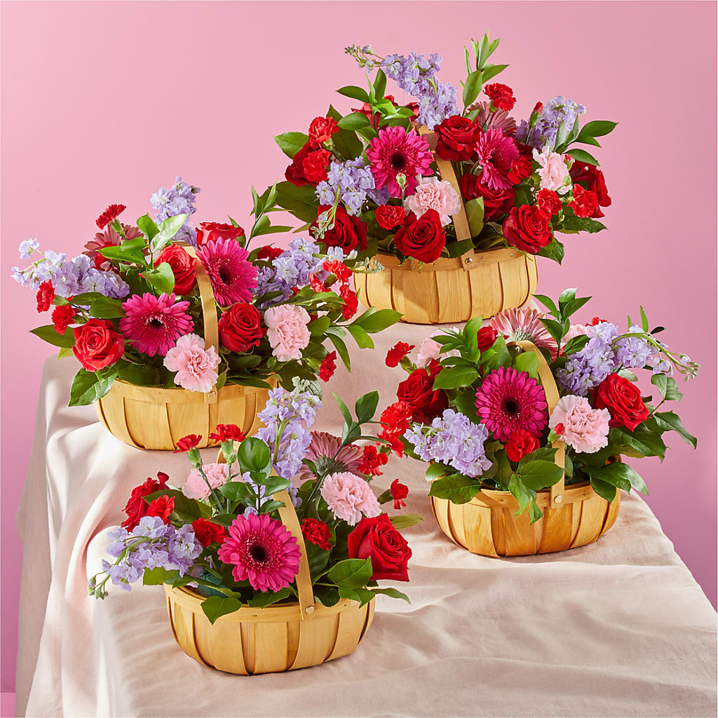 Pink Picnic Basket –  Hirzel Brothers Greenhouse, Toledo OH