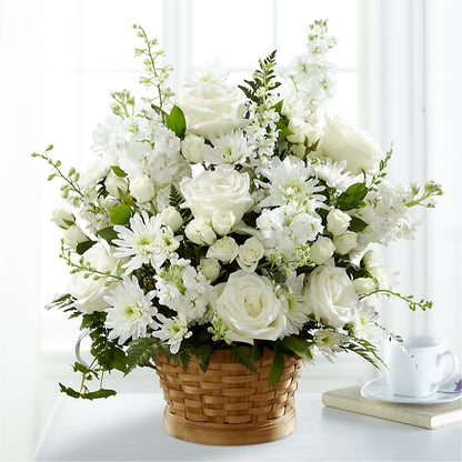Heartfelt Condolences Arrangement –  Hirzel Brothers Greenhouse, Toledo OH
