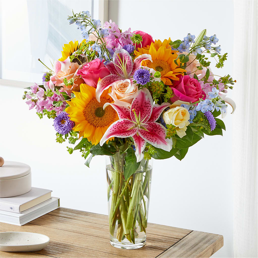 Dreamy Meadows Bouquet –  Hirzel Brothers Greenhouse, Toledo OH