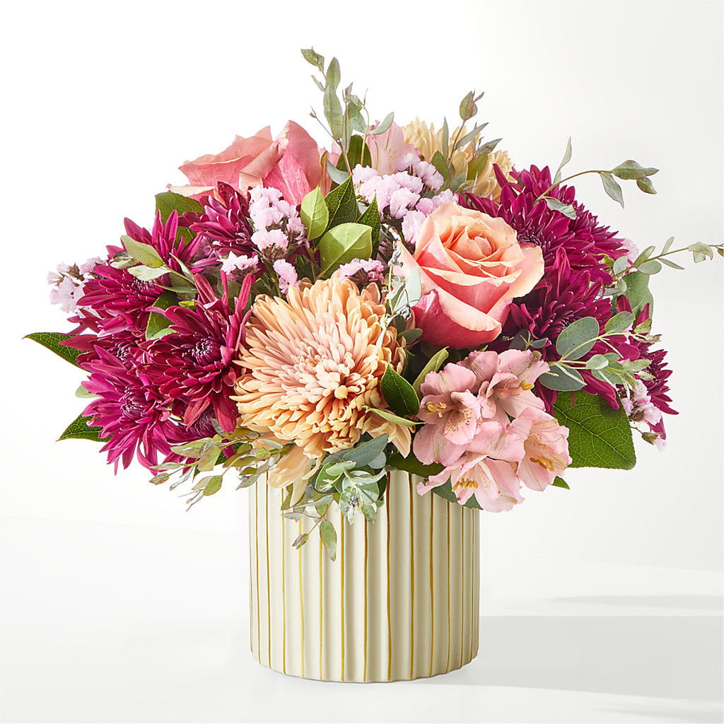 Berry Cobbler Bouquet with Ivory Vase –  Hirzel Brothers Greenhouse, Toledo OH