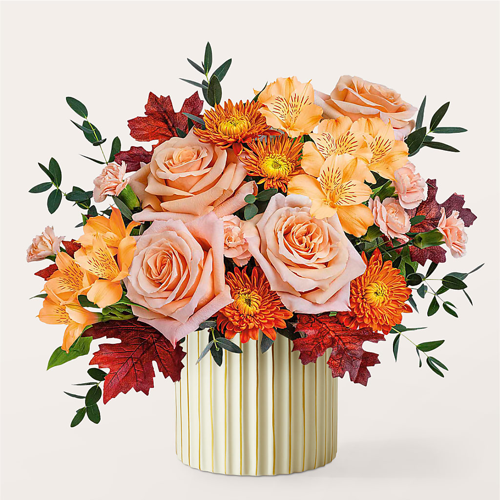 Spiced Latte Bouquet with Ivory Vase –  Hirzel Brothers Greenhouse, Toledo OH